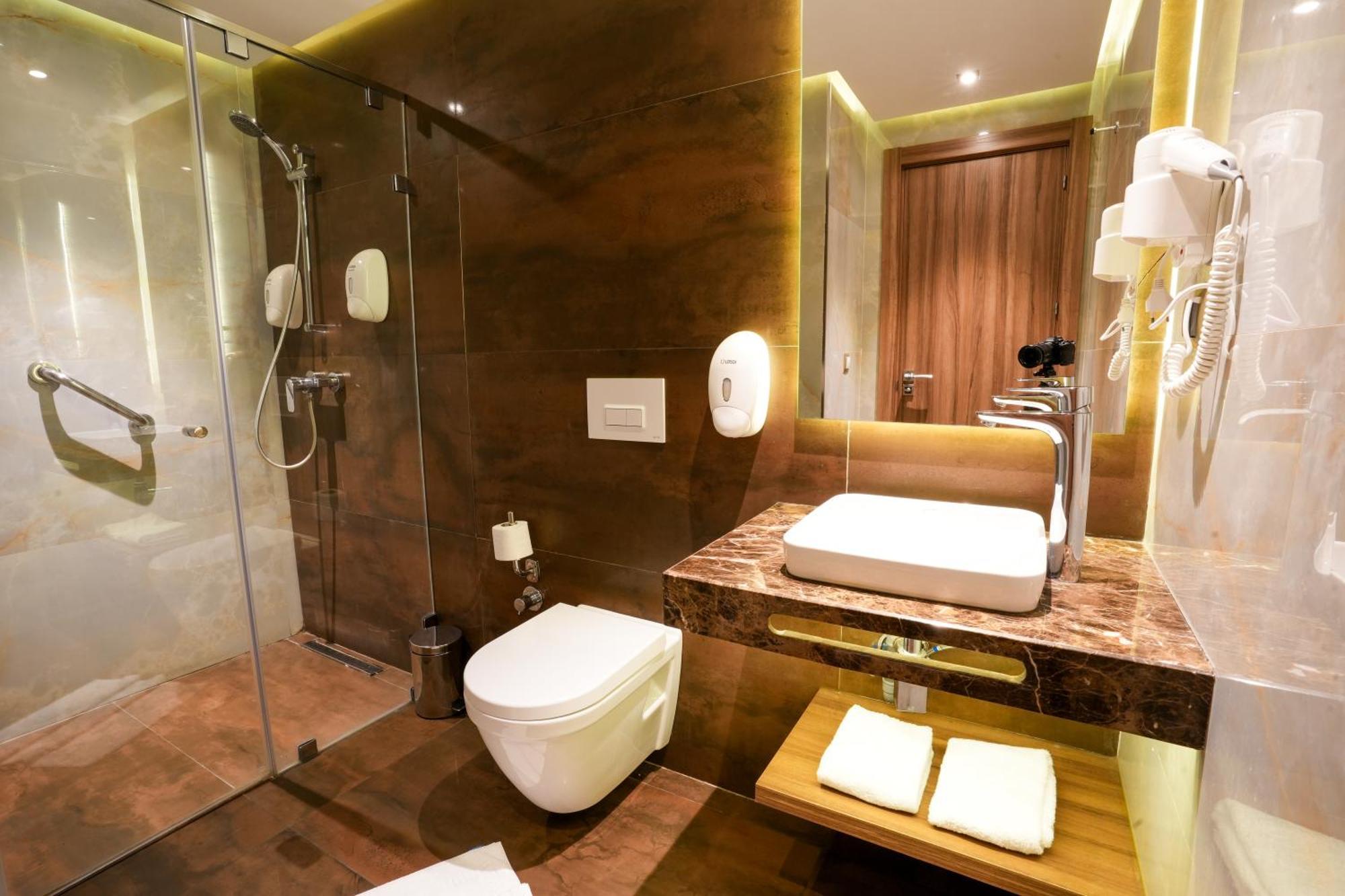 First Suites Hotel ราบัต ภายนอก รูปภาพ