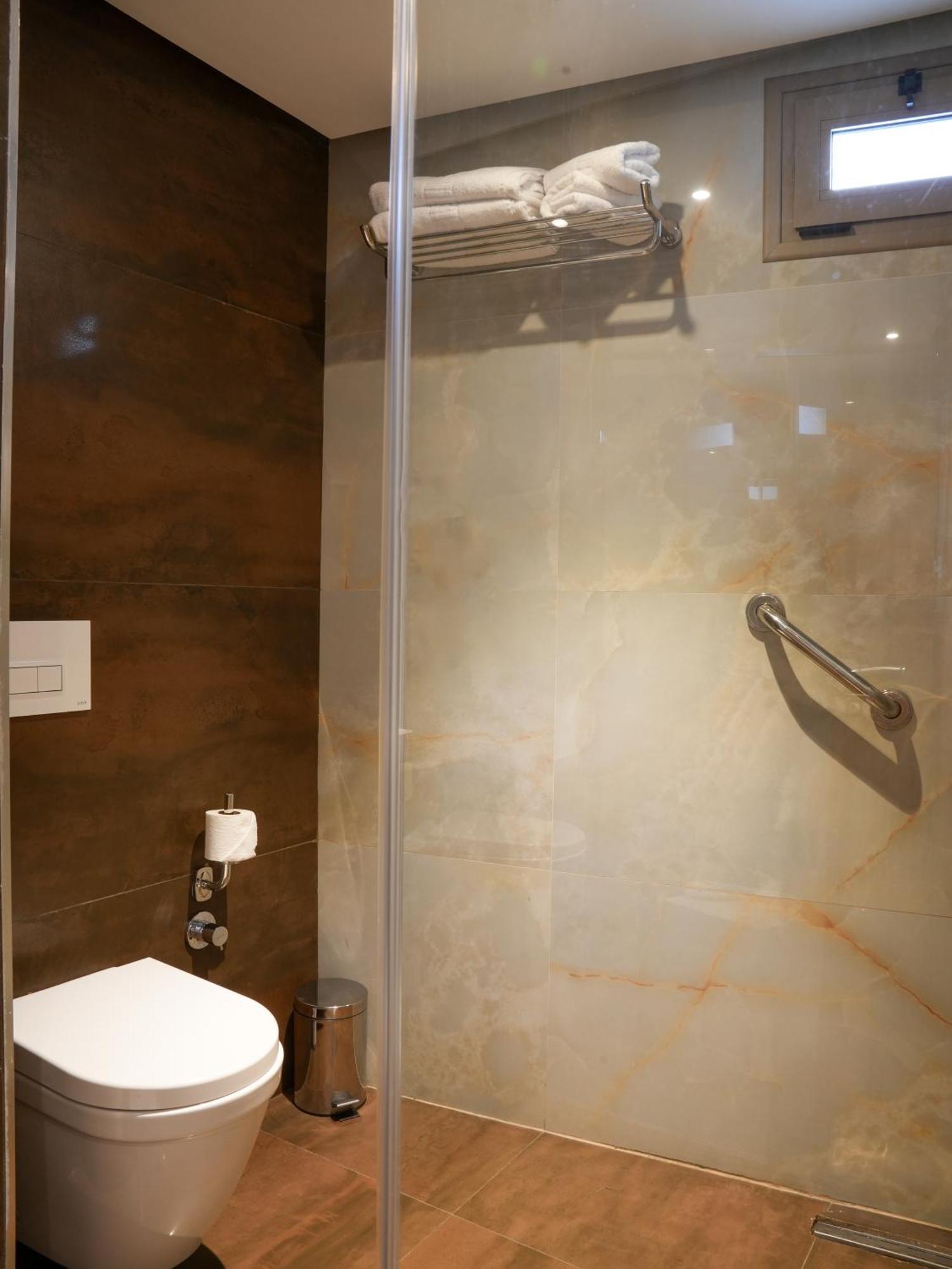 First Suites Hotel ราบัต ภายนอก รูปภาพ