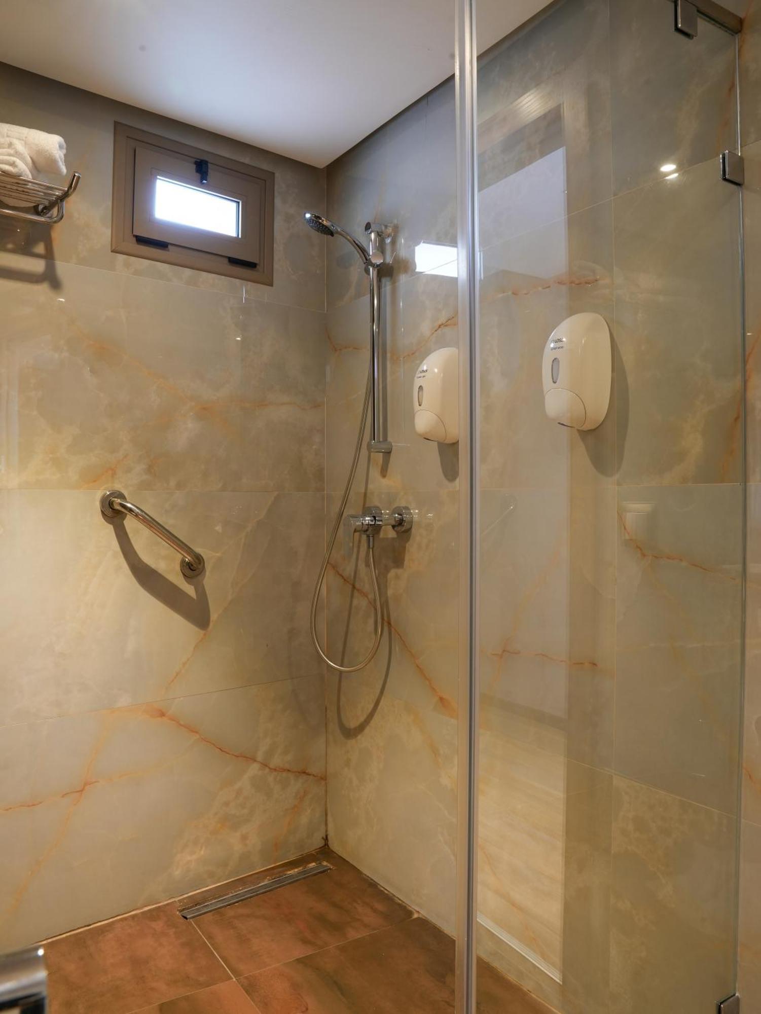 First Suites Hotel ราบัต ภายนอก รูปภาพ