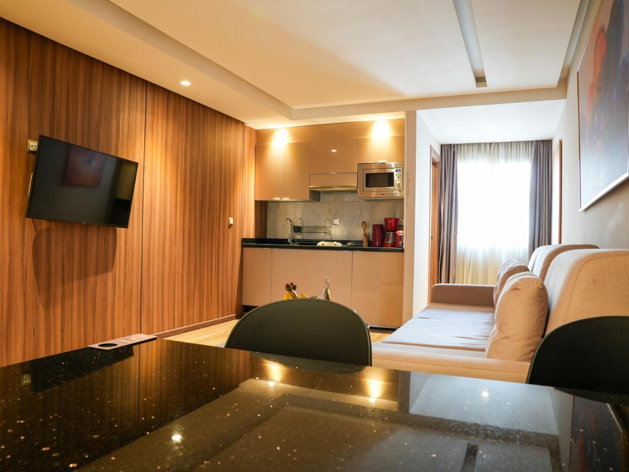 First Suites Hotel ราบัต ภายนอก รูปภาพ