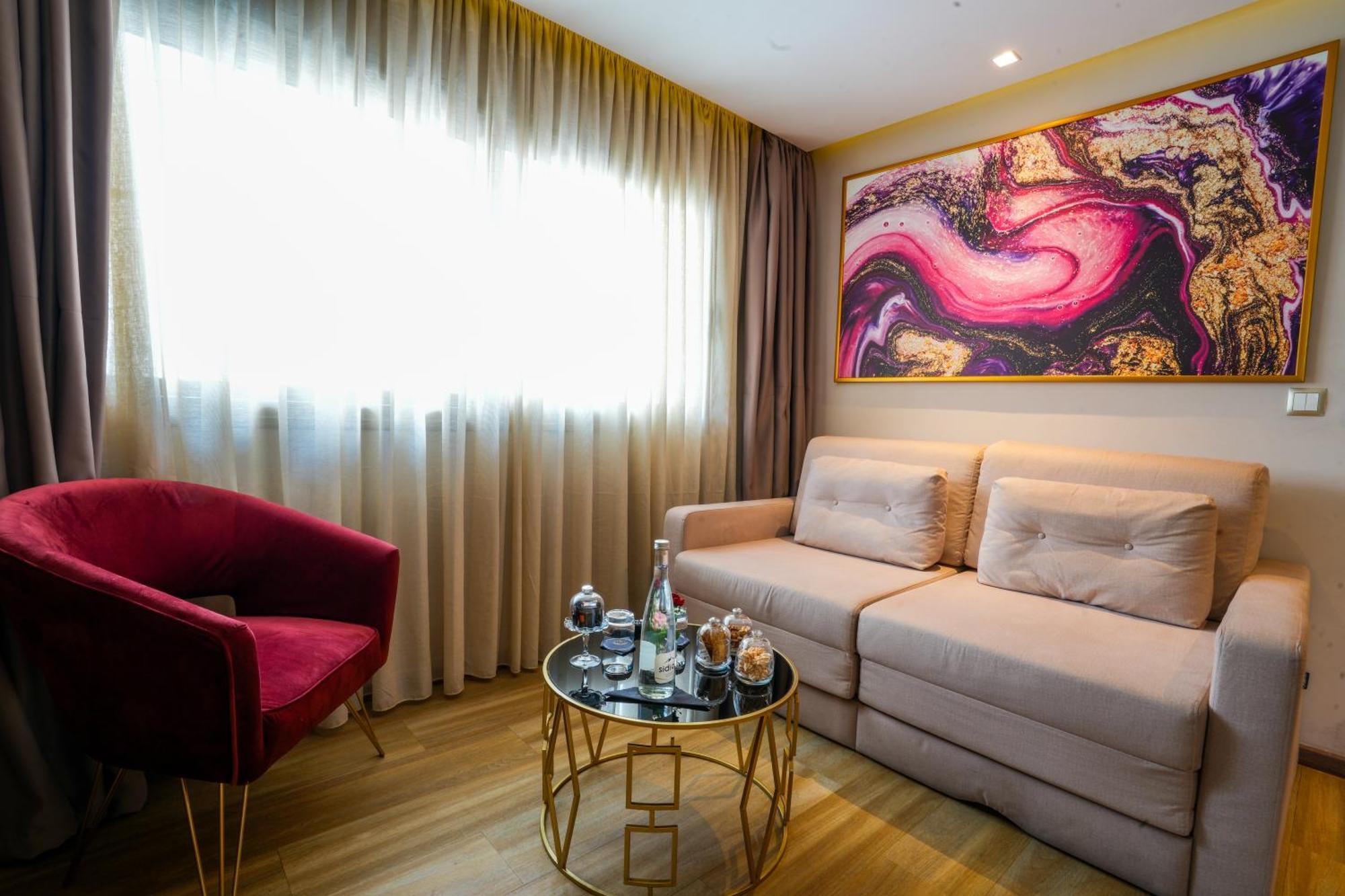 First Suites Hotel ราบัต ภายนอก รูปภาพ