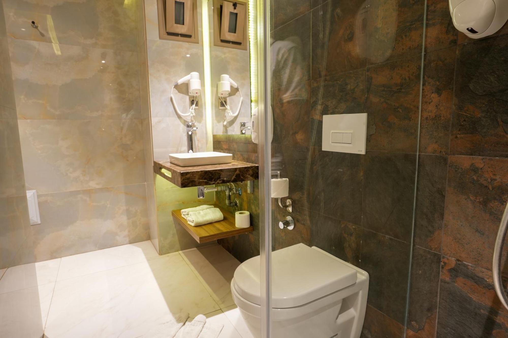 First Suites Hotel ราบัต ภายนอก รูปภาพ